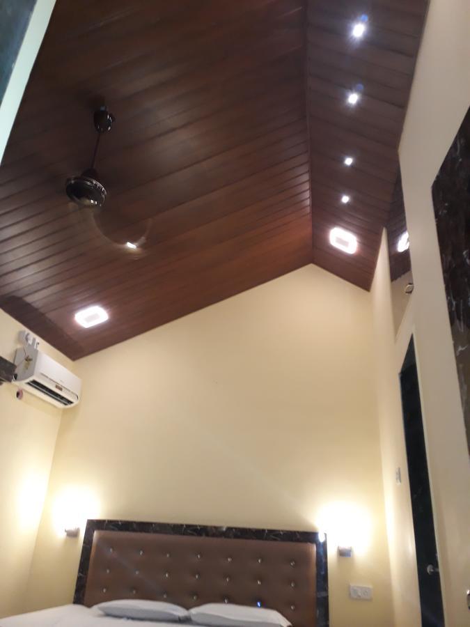 Blue Waters Lonavala. Villa *